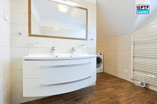 Prodaný dům 100 m², pozemek 646 m²