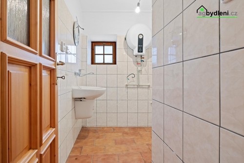 Prodej domu 46 m², pozemek 1474 m²