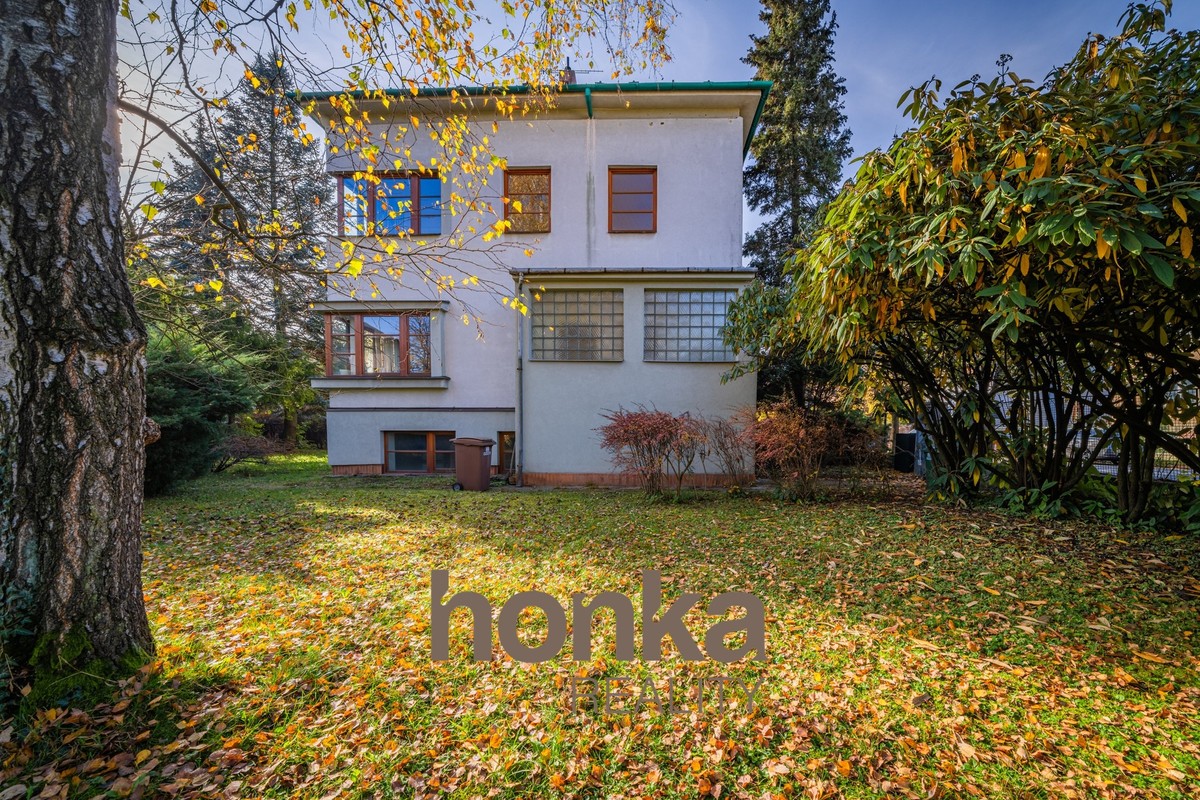 Prodej vily 183 m², pozemek 1161 m²