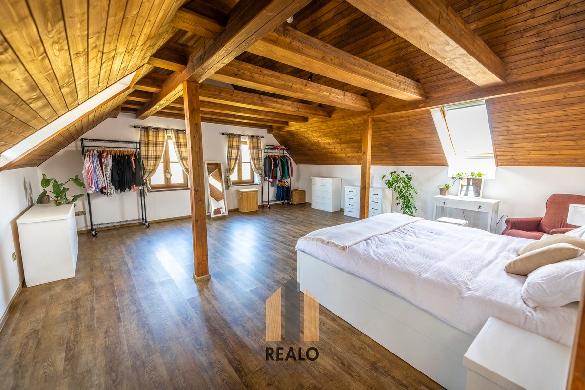 Prodej chalupy 399 m², pozemek 6536 m²