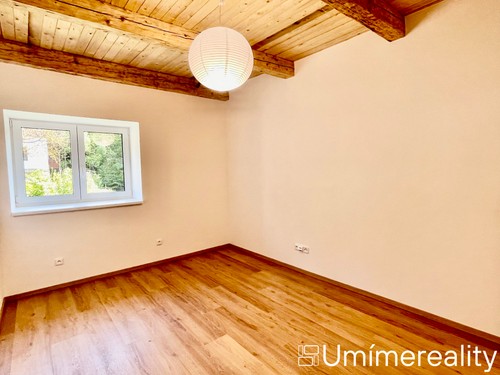 Prodej domu 140 m², pozemek 303 m²