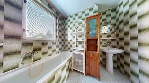 Prodaný dům 233 m², pozemek 1143 m²