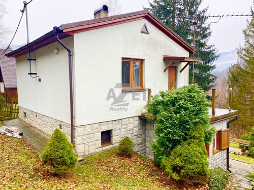 Prodaná chata 72 m², pozemek 410 m²