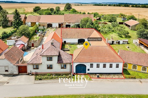 Prodaná zemědělská usedlost 386 m², pozemek 777 m²