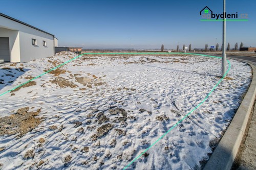 Prodej stavebního pozemku 828 m²