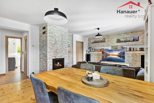 Prodej domu 210 m², pozemek 704 m²