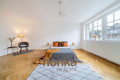 Prodej domu 354 m², pozemek 380 m²
