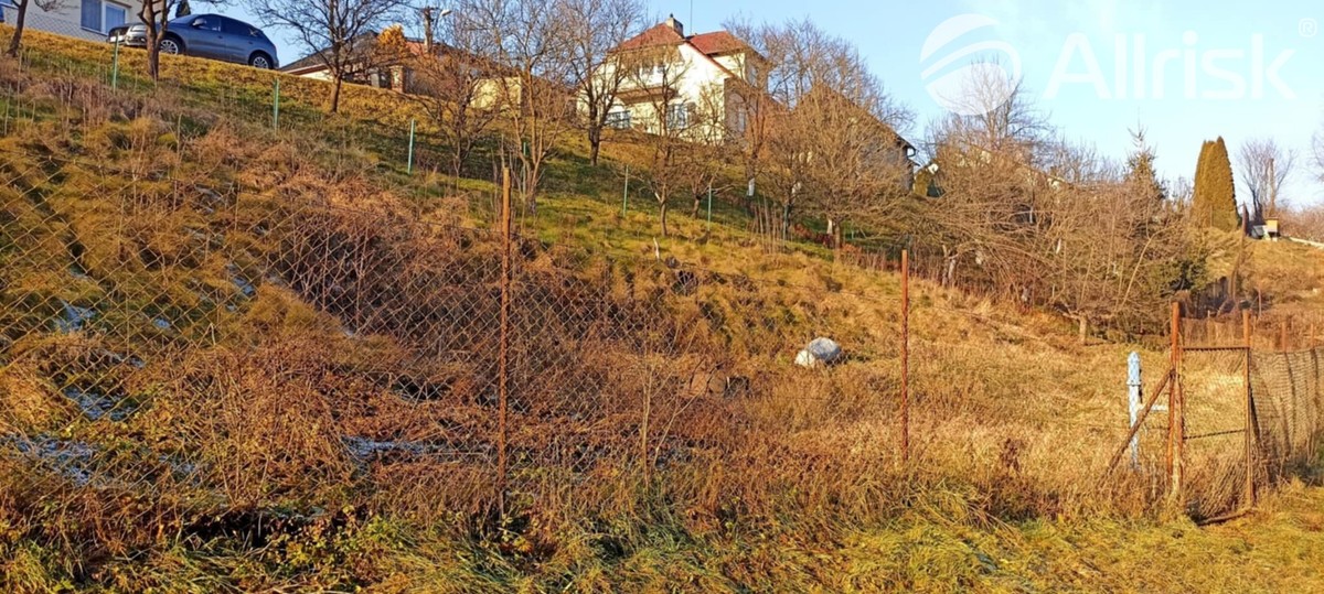 Prodej stavebního pozemku 645 m²