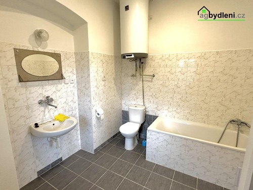 Prodej domu 278 m², pozemek 3000 m²