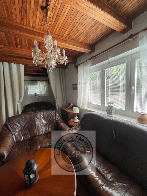 Prodaná chata 200 m², pozemek 1033 m²