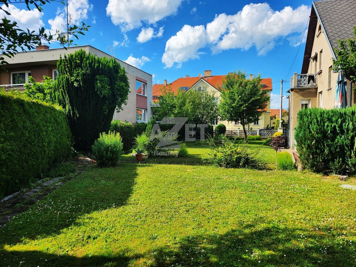 Prodej domu 280 m², pozemek 1031 m²
