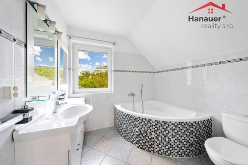 Prodej domu 124 m², pozemek 1128 m²