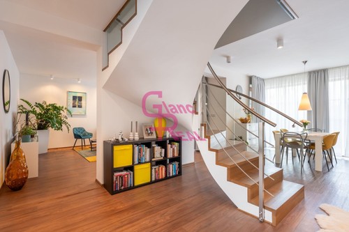 Prodaný dům 213 m², pozemek 794 m²