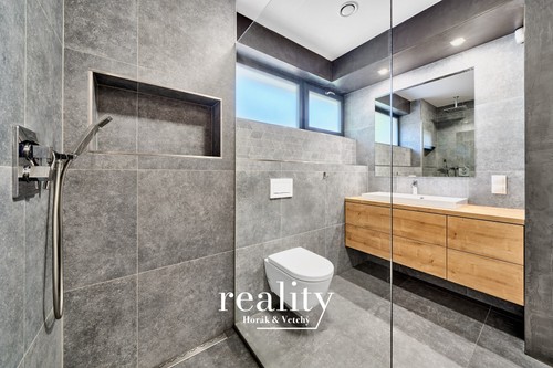 Prodaný dům 239 m², pozemek 823 m²