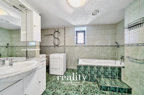 Prodaná chalupa 220 m², pozemek 1698 m²