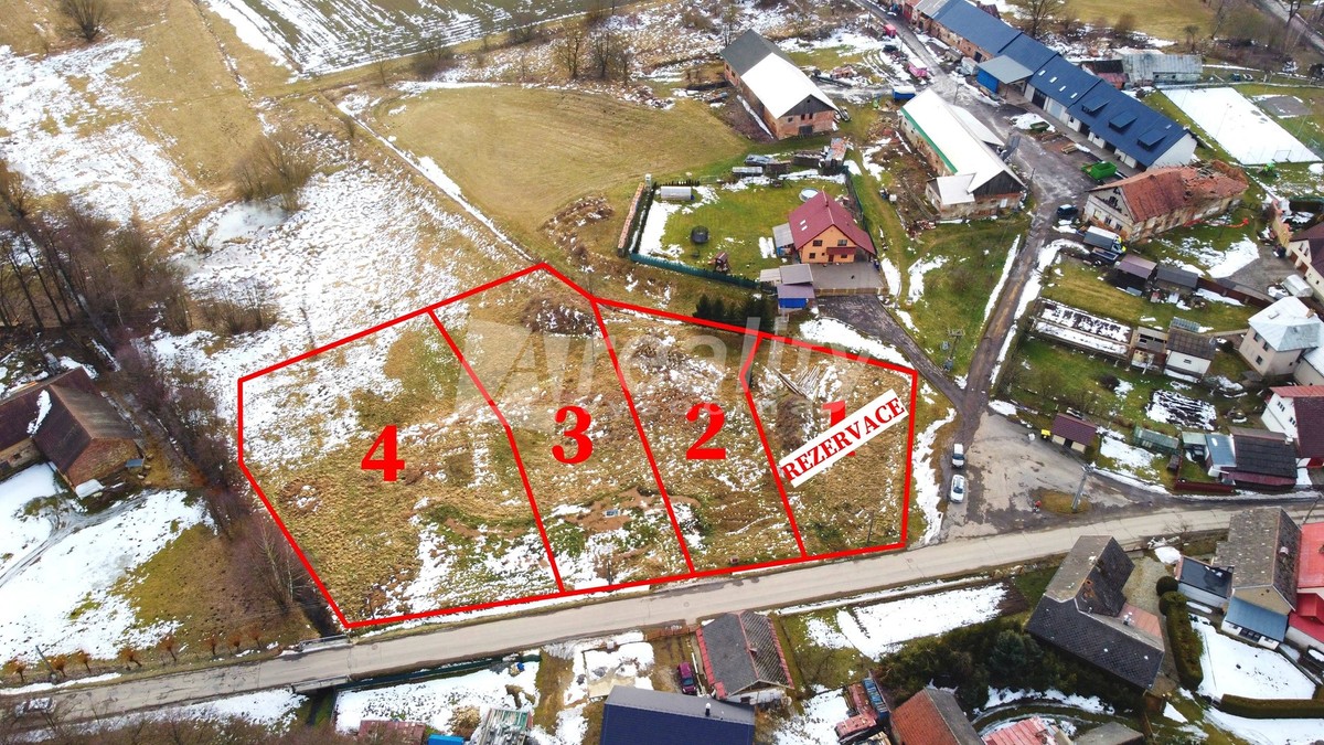 Prodej stavebního pozemku 1089 m²