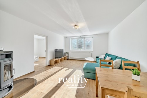 Prodej zemědělské usedlosti 500 m², pozemek 11645 m²