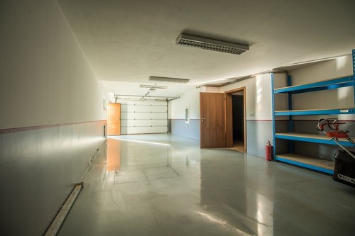 Prodaný dům 373 m², pozemek 13121 m²