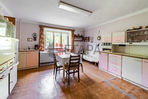 Prodaná chalupa 230 m², pozemek 1951 m²
