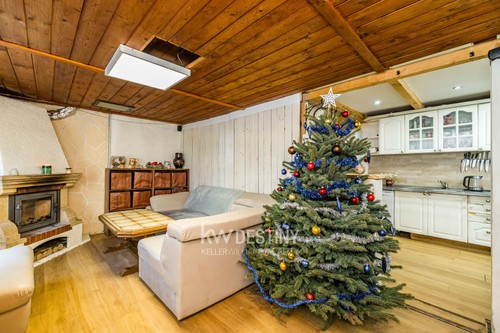 Prodaná chata 111 m², pozemek 305 m²