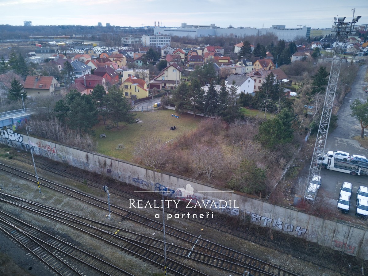 Prodej stavebního pozemku 1085 m²