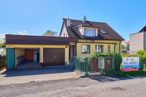 Prodej domu 226 m², pozemek 823 m²