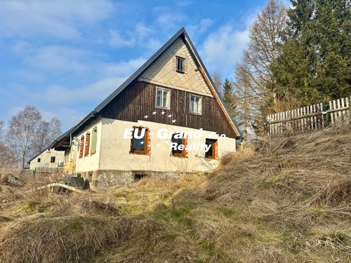 Prodaný dům 200 m², pozemek 1605 m²