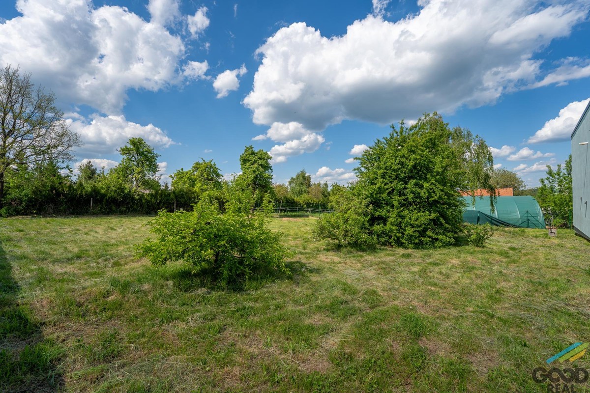 Prodej stavebního pozemku 996 m²