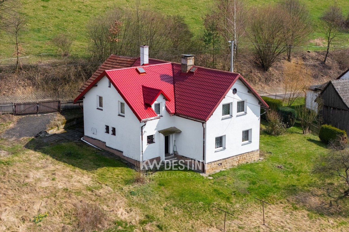 Prodej domu 230 m², pozemek 3152 m²
