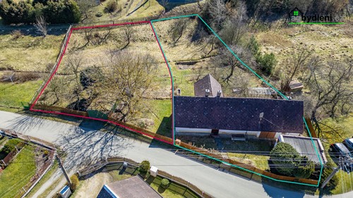 Prodej stavebního pozemku 1726 m²