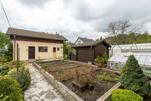 Prodaný dům 325 m², pozemek 848 m²