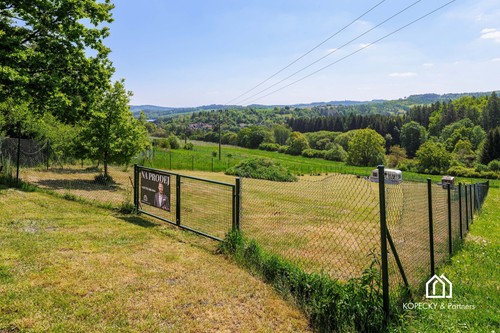Prodej stavebního pozemku 1519 m²