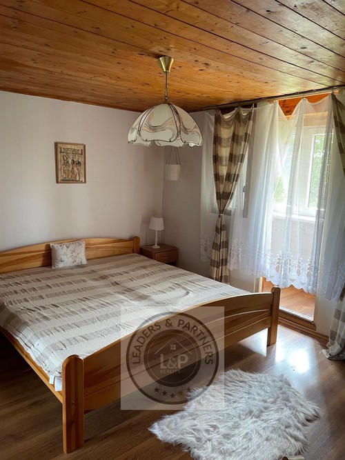 Prodaná chata 200 m², pozemek 1033 m²