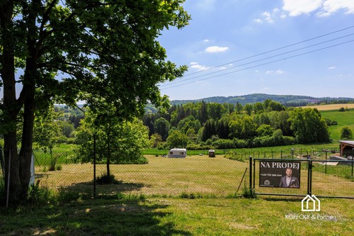 Prodej stavebního pozemku 1519 m²