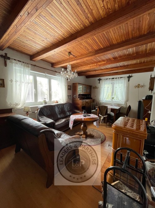 Prodaná chata 200 m², pozemek 1033 m²