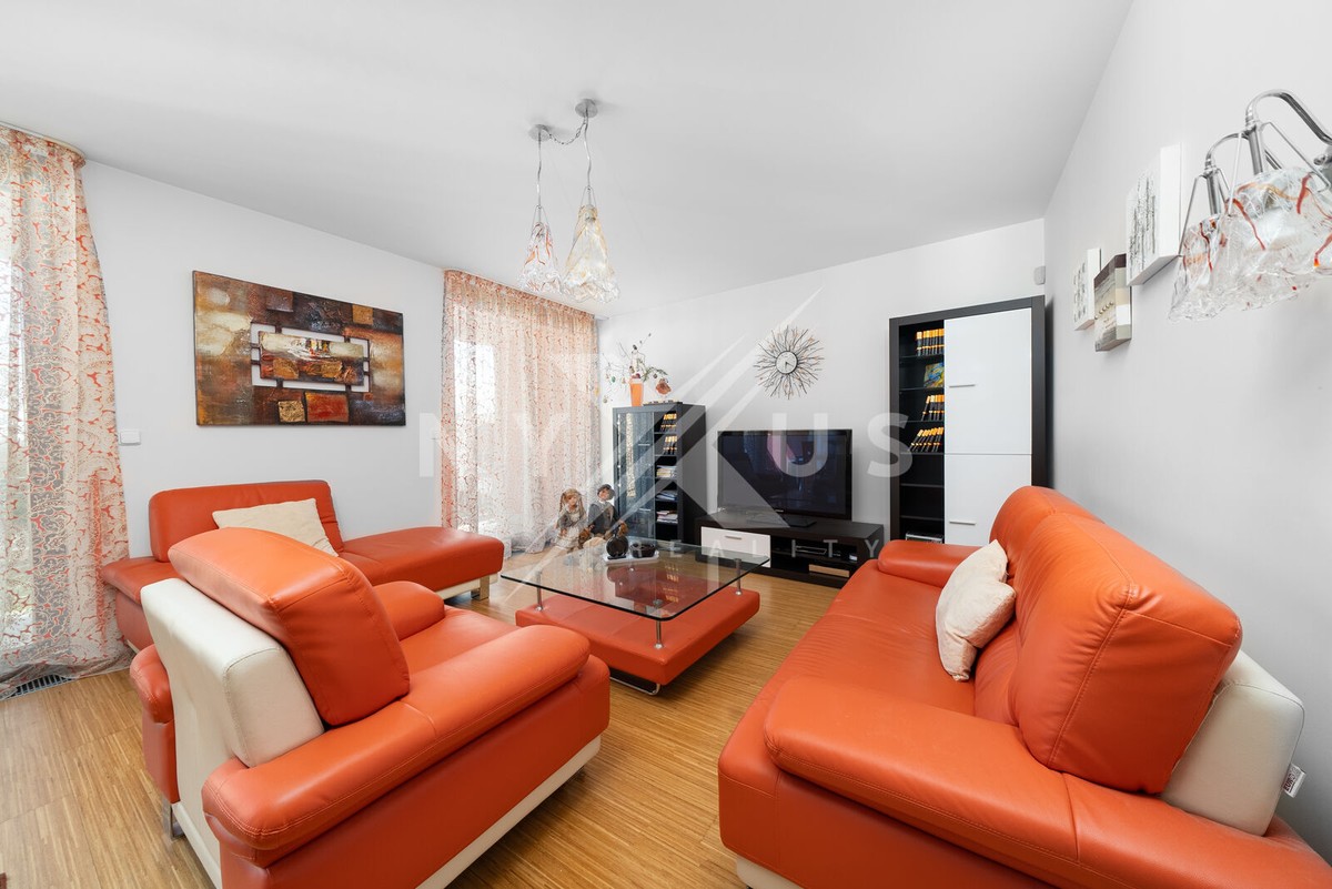 Prodej bytu 4+kk 155 m²