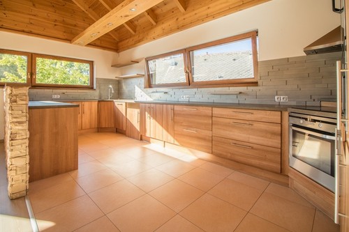 Prodaný dům 373 m², pozemek 13121 m²