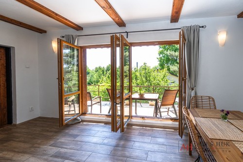 Prodej chaty 43 m², pozemek 594 m²