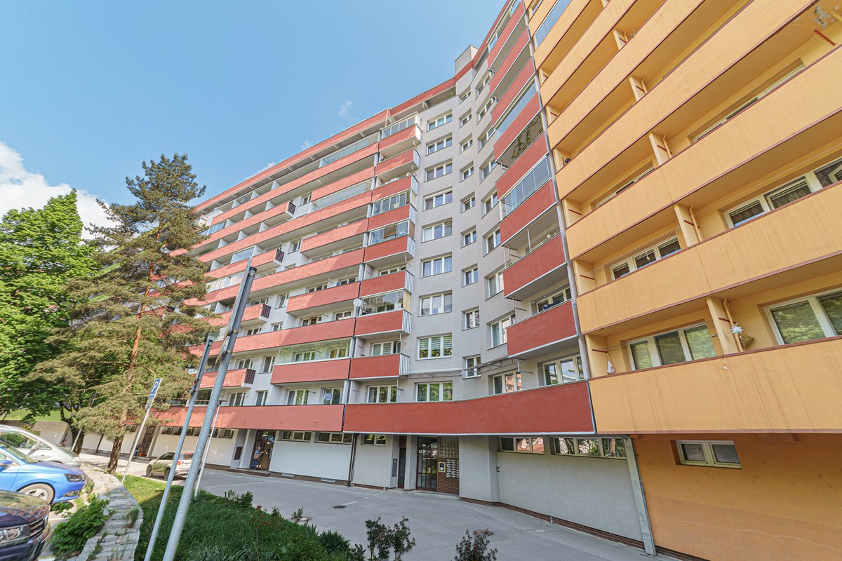 Prodej bytu 4+kk 75 m²