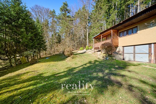 Prodaná chata 33 m², pozemek 520 m²