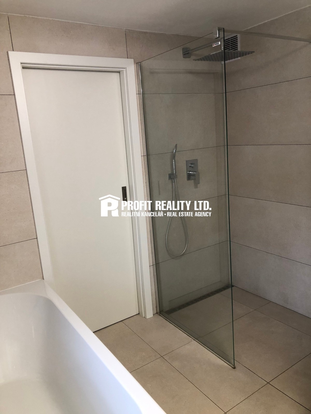 Prodej domu 195 m², pozemek 692 m²