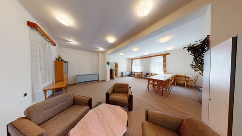 Prodaný dům 411 m², pozemek 8452 m²
