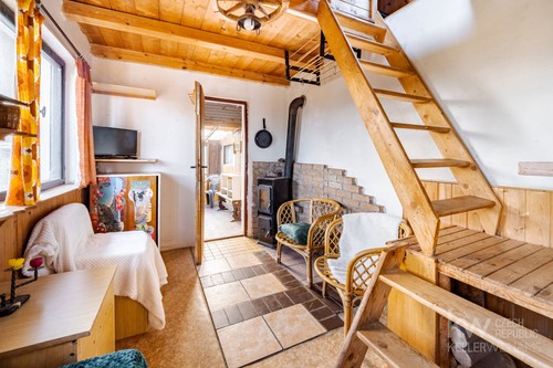 Prodaná chata 50 m², pozemek 472 m²