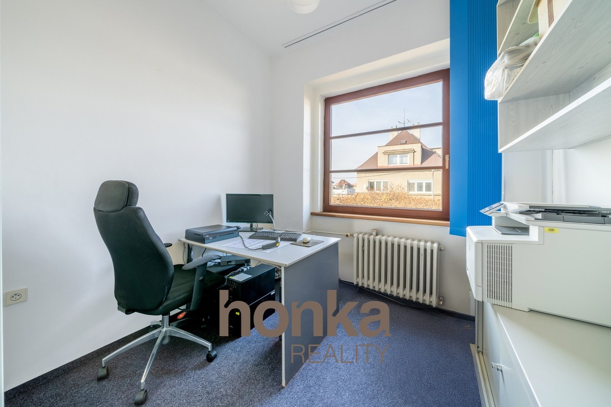 Prodej vily 183 m², pozemek 1161 m²