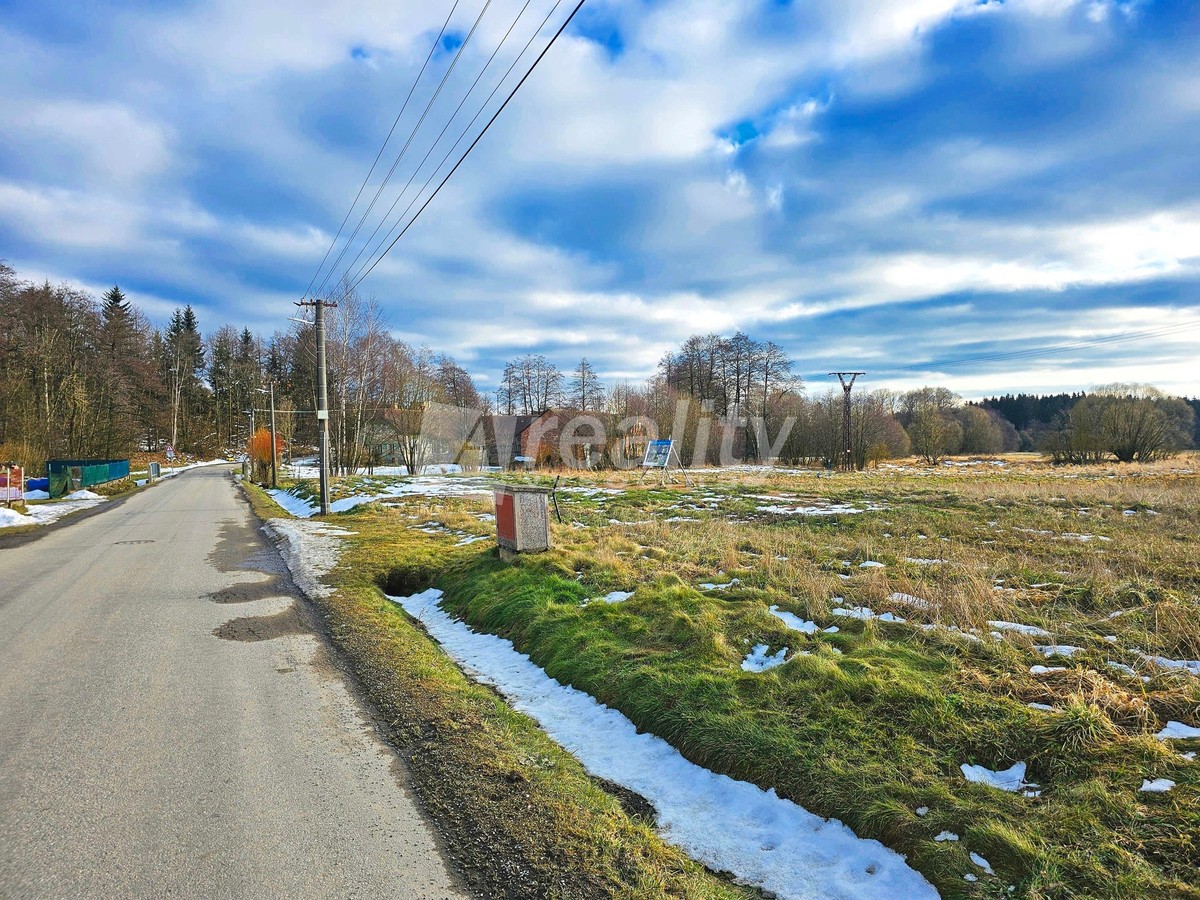 Prodej stavebního pozemku 1089 m²