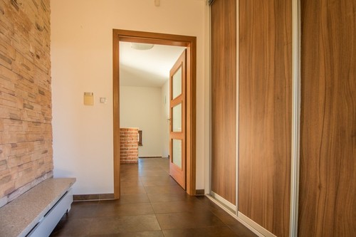 Prodaný dům 373 m², pozemek 13121 m²
