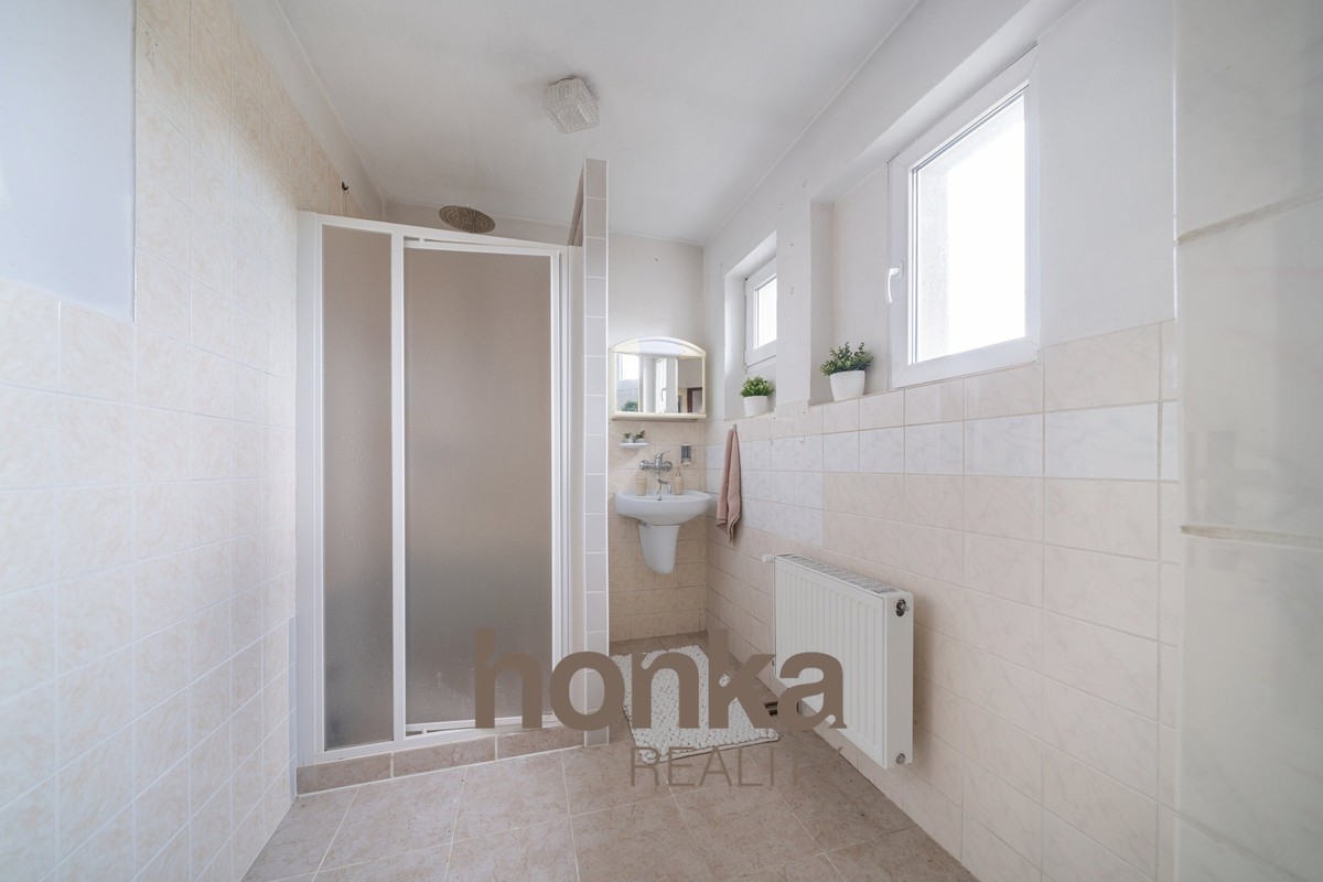 Prodej domu 237 m², pozemek 905 m²