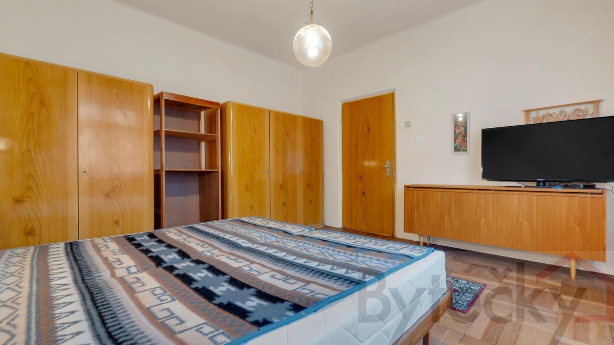 Prodej domu 200 m², pozemek 866 m²