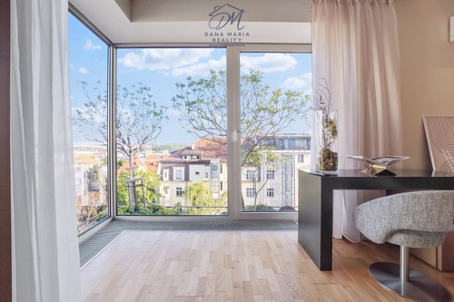 Prodaný atypický byt 108 m²
