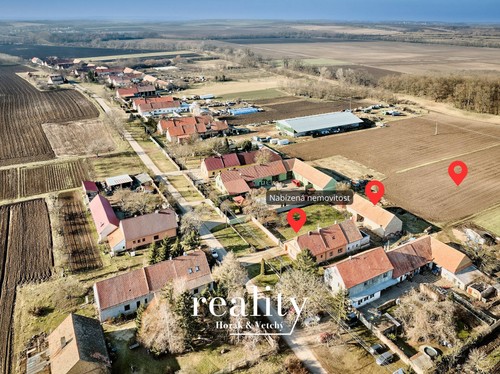 Prodej zemědělské usedlosti 500 m², pozemek 11645 m²
